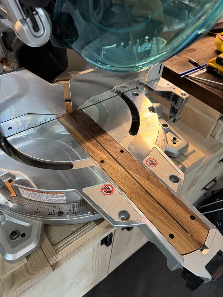 Miter saw insert from the left